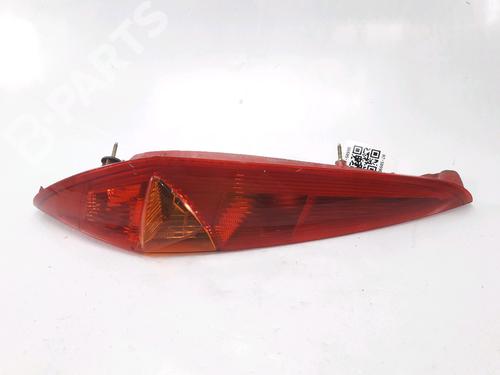 Used Left taillight Left taillight FIAT PUNTO (188_) 1.2 60 (188.030, .050, .130, .150, .230, .250) (60 hp) 10436229 10436229