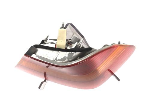 Used Right taillight BMW 3 (E46) 320 d (150 hp) 32434326