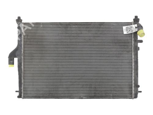 Used Water radiator Water radiator DACIA SANDERO 1.5 dCi (88 hp) 39971805 39971805