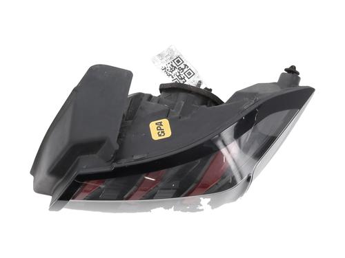 Used Right taillight PEUGEOT 208 II (UB_, UP_, UW_, UJ_) 1.2 PureTech 100 (101 hp) 31912809