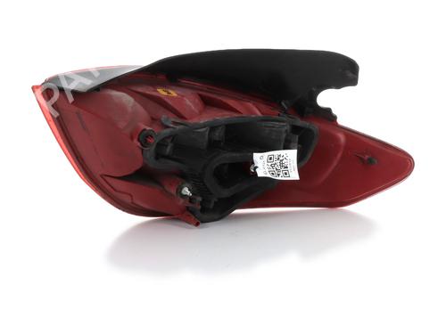 Left taillight PEUGEOT 308 I (4A_, 4C_) 1.6 HDi | BP29762432C34