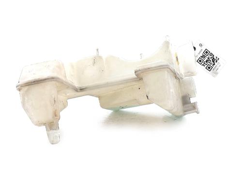 Used Windscreen washer tank Windscreen washer tank PEUGEOT 308 I (4A_, 4C_) 1.6 HDi (109 hp) 33645501 33645501