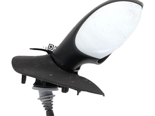 Used Right mirror PEUGEOT 206 Hatchback (2A/C) 1.4 i (75 hp) 30716450