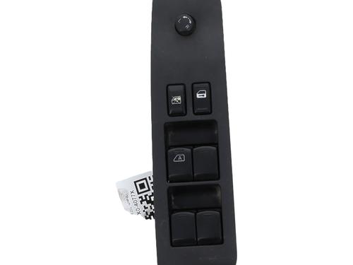 Used Left front window switch NISSAN X-TRAIL II (T31) 2.0 dCi 4x4 (173 hp) 32130200