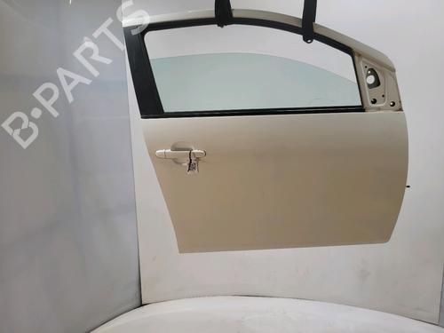 Used Right front door Right front door 39608774 39608774