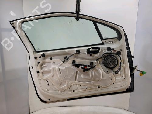 Left front door PEUGEOT 208 I (CA_, CC_) 1.6 HDi | BP28372531C2