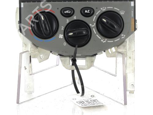 Used Climate control OPEL VIVARO A Bus (X83) 1.9 DTI (F7, J7, A07) (101 hp) 19434944