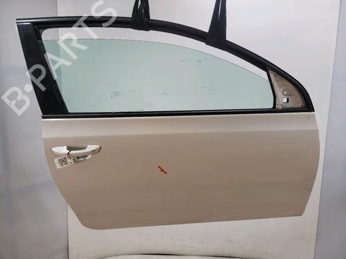 Used Right front door Right front door VW GOLF PLUS V (5M1, 521) [2004-2013] 33646309 33646309
