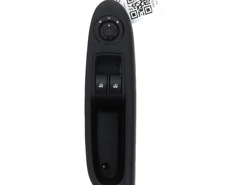 Used Left front window switch RENAULT CLIO II (BB_, CB_) 1.5 dCi (B/CB3M) (64 hp) 29055623