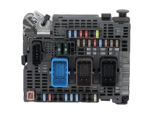 Fuse box CITROËN C4 II (NC_) 1.6 HDi 90 | BP33645734E1 - Image 2