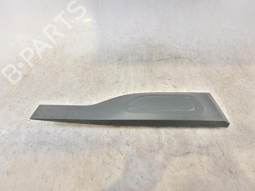 Used Door moulding trim CITROËN C4 CACTUS 1.2 THP 110 (110 hp) 27905510