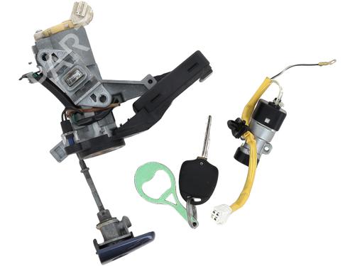 Used Ignition barrel MITSUBISHI LANCER VIII (CY_A, CZ_A) 2.0 DI-D (CY8A) (140 hp) 32130198