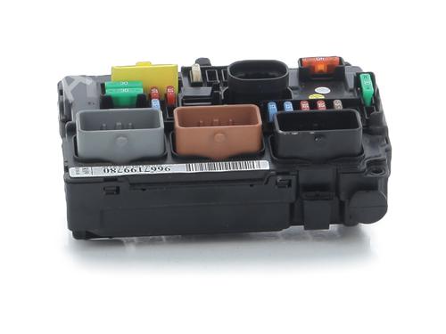 fuse-box-citroen-c3-ii-sc_-2009-32201992 main image