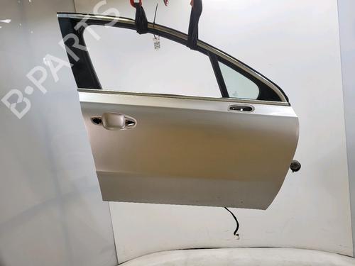 Used Right front door PEUGEOT 508 SW I (8E_) 2.2 HDi (204 hp) 31699629