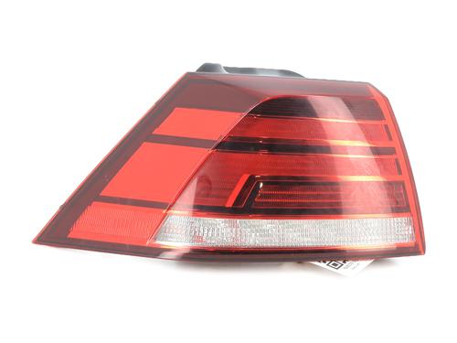 Used Left taillight VW GOLF VII (5G1, BQ1, BE1, BE2) [2012-2021]  26703132