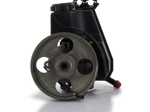 Used Steering pump PEUGEOT 206 Hatchback (2A/C) 1.4 i (75 hp) 30448836