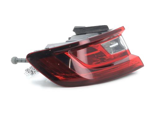 Left taillight RENAULT MEGANE IV Hatchback (B9A/M/N_) 1.6 dCi 130 (B9A4) | BP31079174C34 