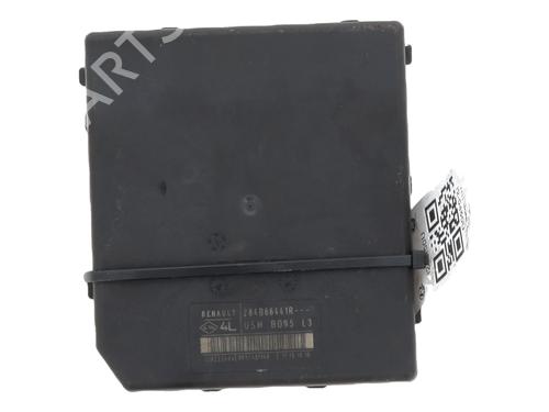 Fuse box RENAULT MEGANE III Coupe (DZ0/1_) 2.0 TCe (DZ1N) | BP30982807E1