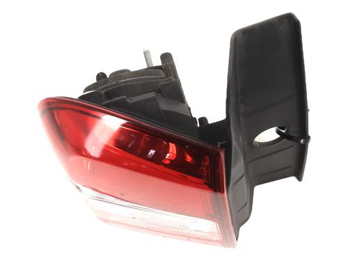 Used Left taillight Left taillight DACIA DUSTER (HS_) 1.5 dCi 4x4 (109 hp) 33686105 33686105
