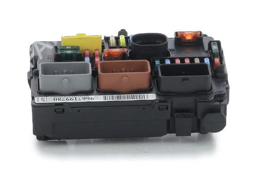 Used Fuse box PEUGEOT 207 (WA_, WC_) 1.6 HDi (90 hp) 32654179