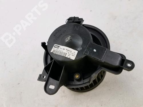 Used Heater blower motor Heater blower motor PEUGEOT PARTNER MPV (5_, G_) 1.9 D (69 hp) 10619562 10619562