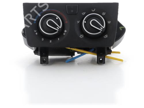 Used Climate control Climate control 37506462 37506462