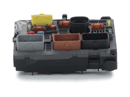 Used Fuse box CITROËN C4 Picasso I MPV (UD_) 1.6 HDi (109 hp) 30716648