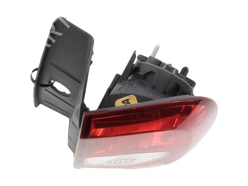 Used Right taillight DACIA DUSTER (HS_) 1.5 dCi 4x4 (HSMC, HSMD) (110 hp) 30693935