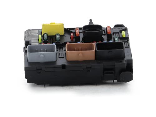 Used Fuse box Fuse box 38792799 38792799