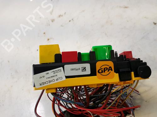 Used Fuse box CITROËN C3 AIRCROSS II (2R_, 2C_) 1.5 BlueHDi 110 (110 hp) 27915484