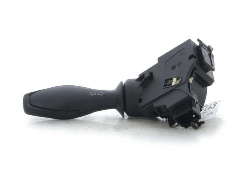 switch-ford-fiesta-vi-cb1-ccn-2008-31913674 main image