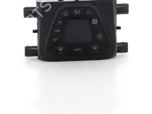 Used Climate control Climate control 39088021 39088021