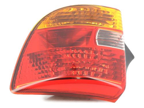 Used Right taillight TOYOTA CELICA Coupe (_T23_) 1.8 16V VT-i (ZZT230_, ZZT230) (143 hp) 28364917