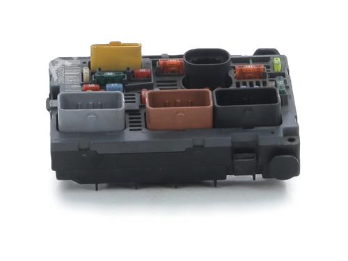 Used Fuse box CITROËN C4 I (LC_) [2004-2014]  32255352