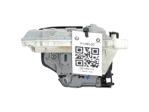 Højre fortil lås AUDI A4 B8 Avant (8K5) 2.0 TFSI (211 hp) 32152237