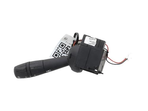 Switch DACIA SANDERO II TCe 90 (B8M1, B8MA, B8AC) | BP32278840I30