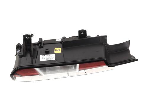 Feu arrière droit FORD TRANSIT COURIER V769 Box Body/MPV (N3P) 1.5 EcoBlue (101 hp) 31867185