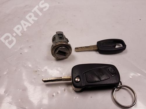 Used Ignition barrel Ignition barrel FORD KA (RU8) 1.2 (69 hp) 10448810 10448810