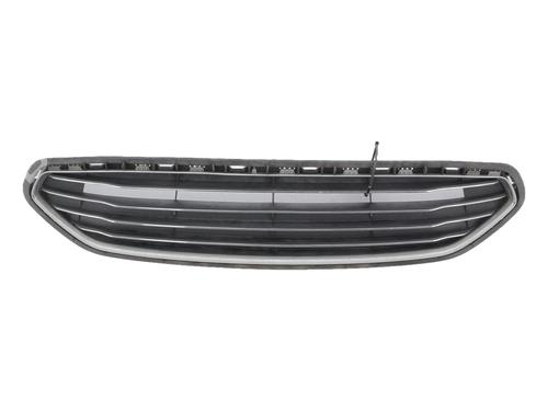 Used Grille Grille 39523760 39523760