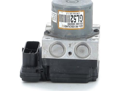 Used ABS pump HYUNDAI i30 (GD) 1.6 CRDi (110 hp) 30869085