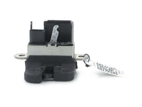 Tailgate lock VW TOURAN (1T3) 1.2 TSI | BP32460072C101