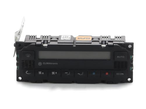 AC Styreenhet / Manøvreringsenhet VW PASSAT B5.5 Variant (3B6) 1.9 TDI (101 hp) 29741724