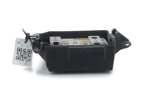 Used Fuse box RENAULT CLIO III (BR0/1, CR0/1) 1.2 16V (BR0P, CR0P) (101 hp) 32202209