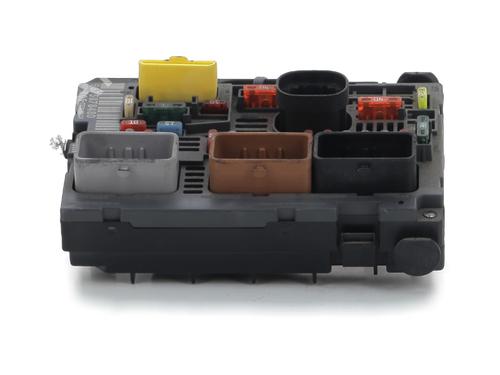 Zekeringkast PEUGEOT PARTNER Box Body/MPV 1.6 HDi (90 hp) 29964338