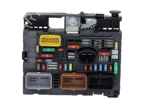 Fuse box PEUGEOT 407 (6D_) 1.6 HDi 110 (6D9HZC, 6D9HYC) | BP29381719E1 