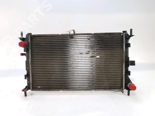 Used Water radiator Water radiator FORD FOCUS I Turnier (DNW) 1.6 16V (100 hp) 10470278 10470278