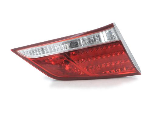 Feu de coffre gauche HYUNDAI i40 I (VF) 1.7 CRDi (136 hp) 31866773