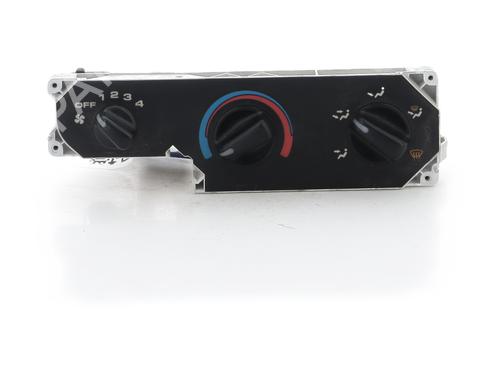 Used Climate control Climate control 38081968 38081968