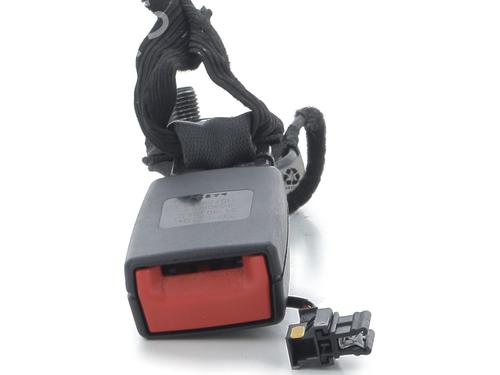 Engate do cinto BMW 2 Gran Tourer (F46) 214 d (95 hp) 32400948