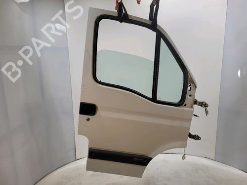 Used Right front door RENAULT MASTER II Van (FD) [1997-2013]  28207775